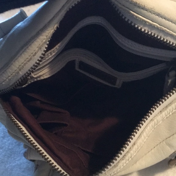 Linea pelle Purse - Picture 5 of 6